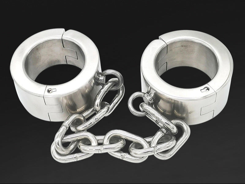 Image of Manufacturer stainless steel extra heavy shackles for women metal adult sex toys for men to restrain one piece dropship